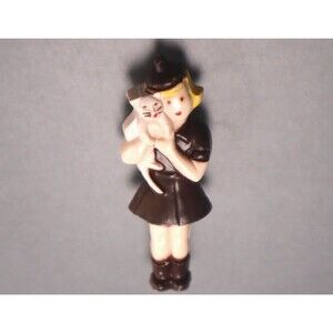Brownie Girl Scout & Kitty Brooch Vintage Plastic Pin